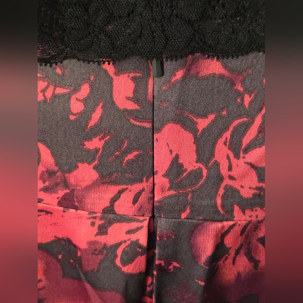 Long Tall Sally Red Floral Pleated Midi Skirt US 14 Silk-Feel Hidden Zip - Picture 7 of 11